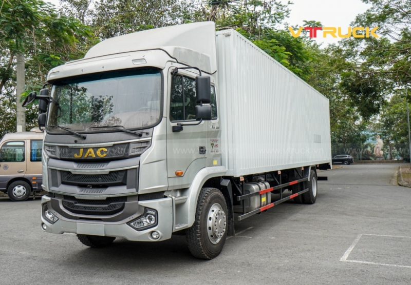 Xe tải JAC A5 4X2 thùng công nhập khẩu 1CH 10m Xe tải JAC A5 4X2 thùng công nhập khẩu 1CH 10m