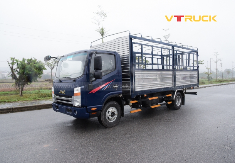 Xe tải JAC N350 thùng bạt 3T5