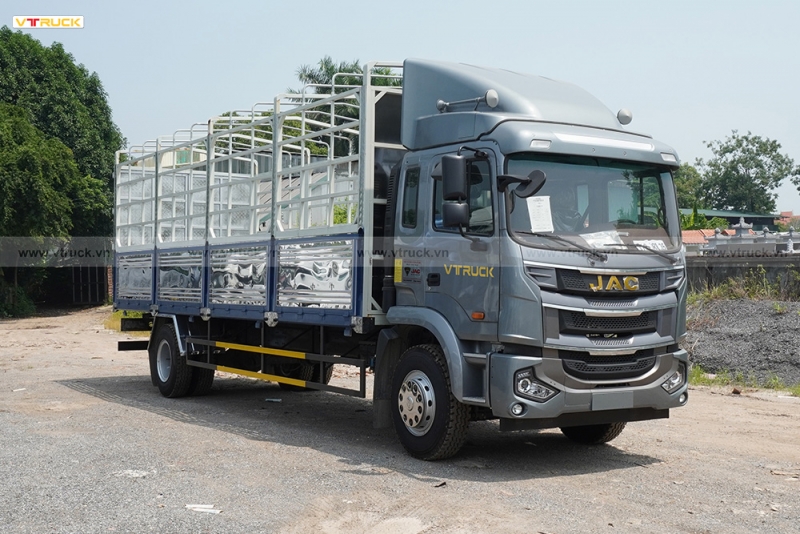 Xe Tải JAC A5 4X2 Mui Bạt 8M2
