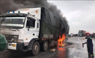 3 Nguyên nhân khiến xe tải bị cháy và cách phòng tránh