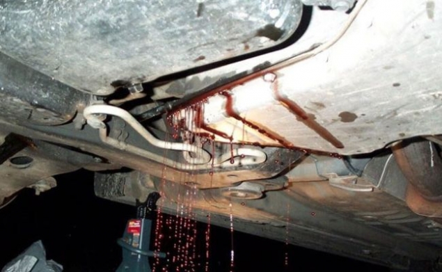 Xe tải bị tụt dầu nguyên nhân do đâu và cách xử lý thế nào?