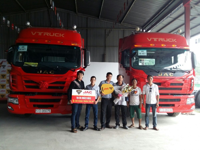 Lì xì đầu xuân 2017 JAC- VTRUCK tặng 1 chỉ vàng JSC cho khách hàng