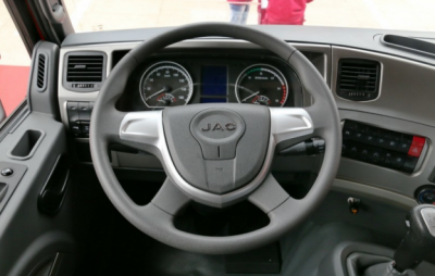 Những tính năng nổi bật của xe tải thùng Jac