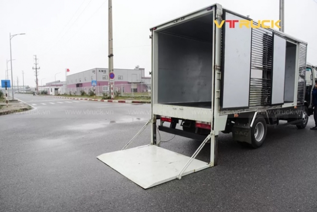 Bửng nâng xe tải là gì? Phân loại các bửng nâng xe tải phổ biến hiện nay