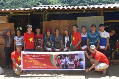 VTRUCK – VÒNG TAY NHÂN ÁI