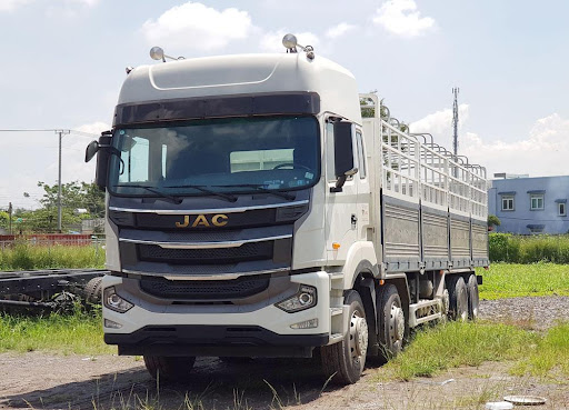 Xe tải 5 chân là gì? Mua xe tải 5 chân loại nào, giá bao nhiêu?